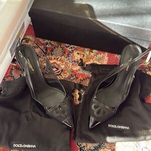 D&G slingback kitten 2.5 heels size 36 US6